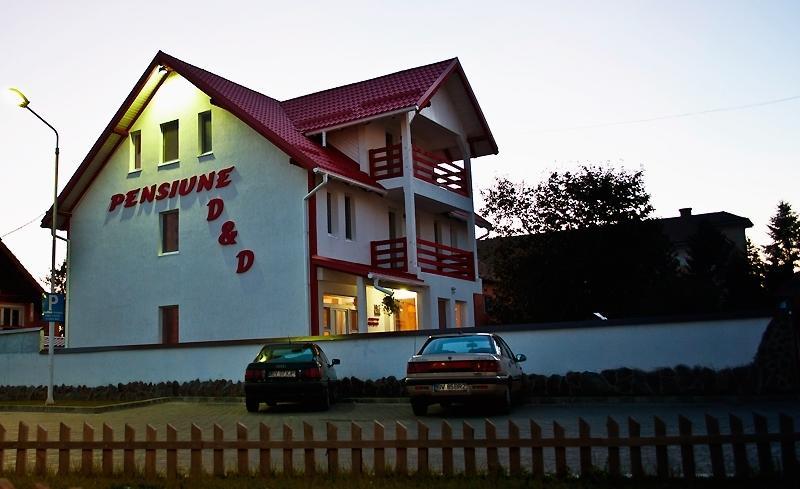 Pensiunea D&D ฟาการาช ภายนอก รูปภาพ